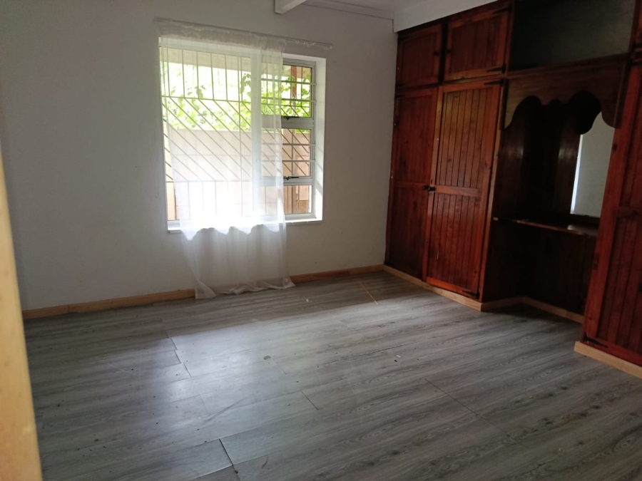 To Let 4 Bedroom Property for Rent in Belmont Valley Eastern Cape